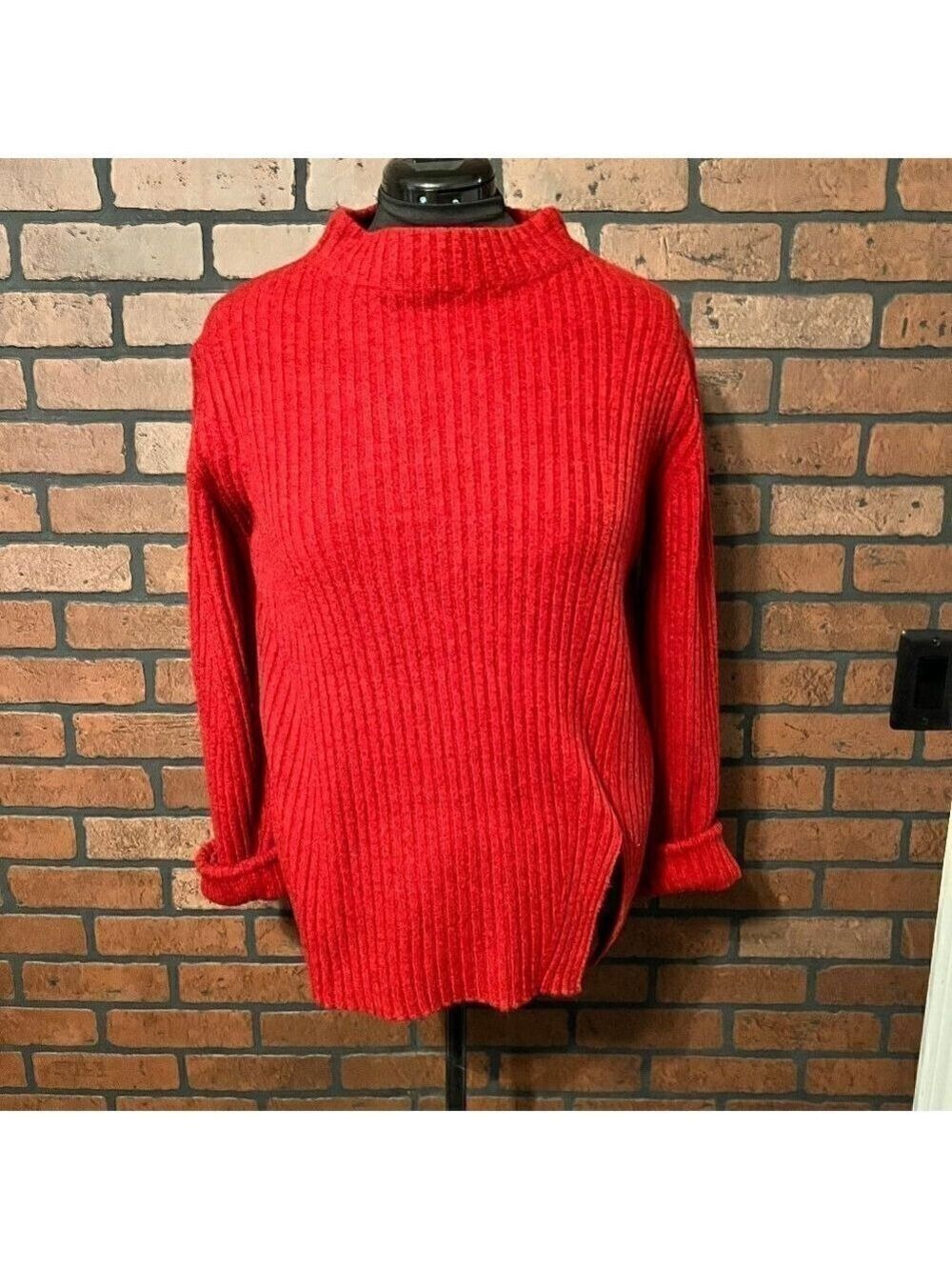 NWT Tru Luxe Jeans Mock Neck Sweater in Dark Red size Med.